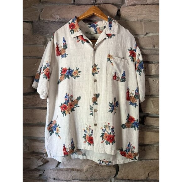 Batik Bay Men’s Hawaiian Shirt Size L Silk Blend luau tropical pineapple guitar - Picture 1 of 11
